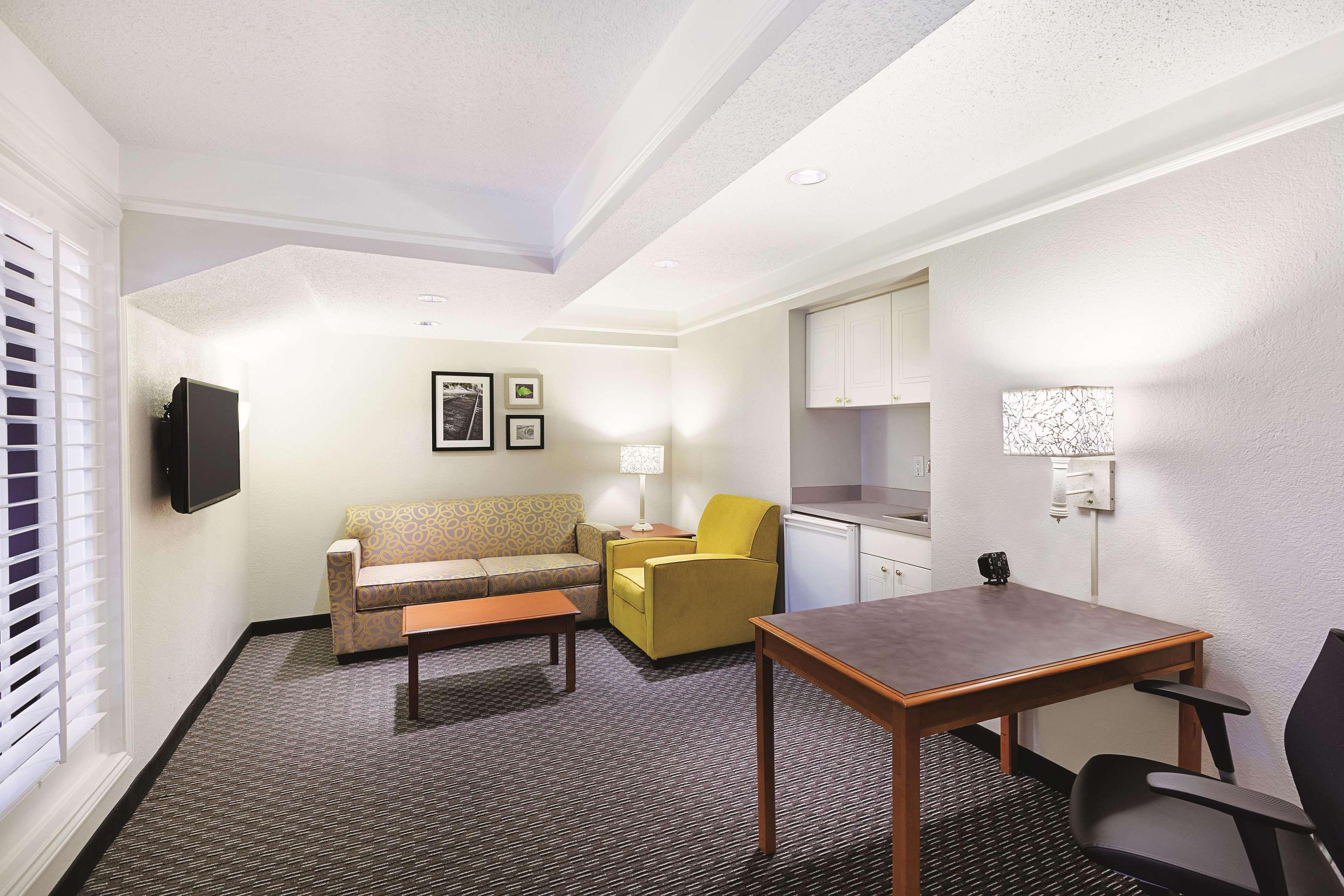 La Quinta By Wyndham Raleigh Durham Intl Ap Hotel Morrisville Ngoại thất bức ảnh
