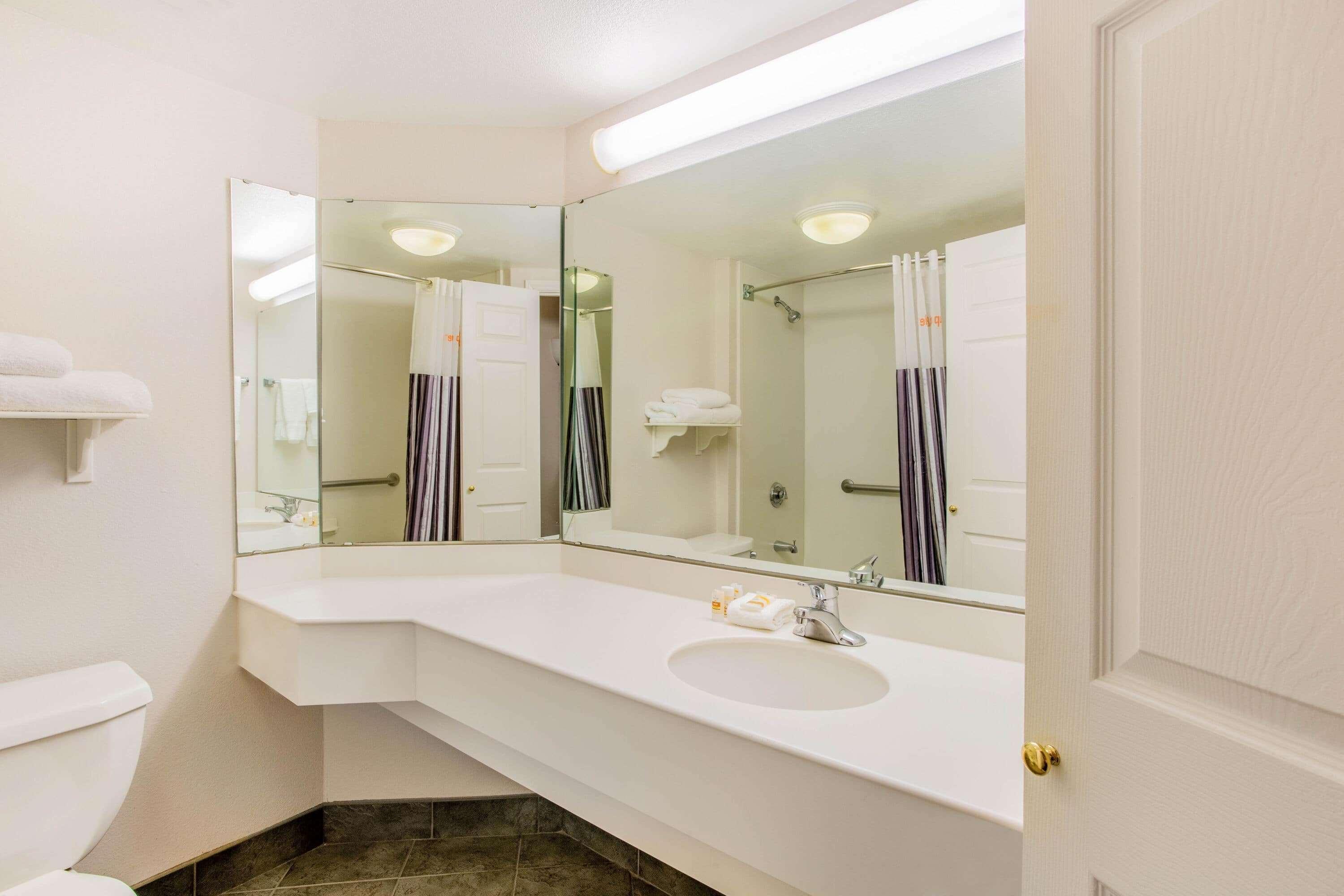 La Quinta By Wyndham Raleigh Durham Intl Ap Hotel Morrisville Ngoại thất bức ảnh