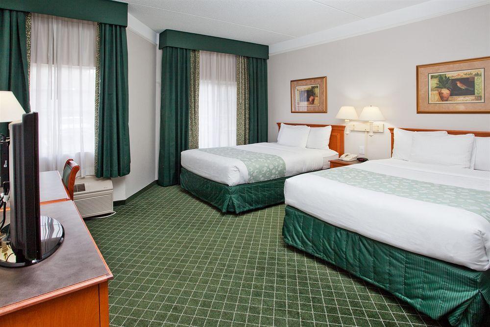 La Quinta By Wyndham Raleigh Durham Intl Ap Hotel Morrisville Ngoại thất bức ảnh