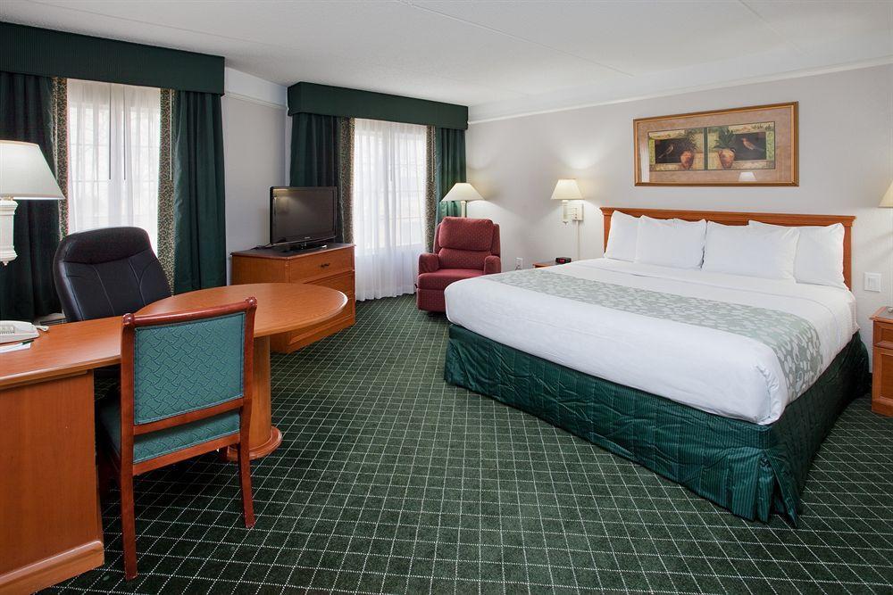 La Quinta By Wyndham Raleigh Durham Intl Ap Hotel Morrisville Ngoại thất bức ảnh